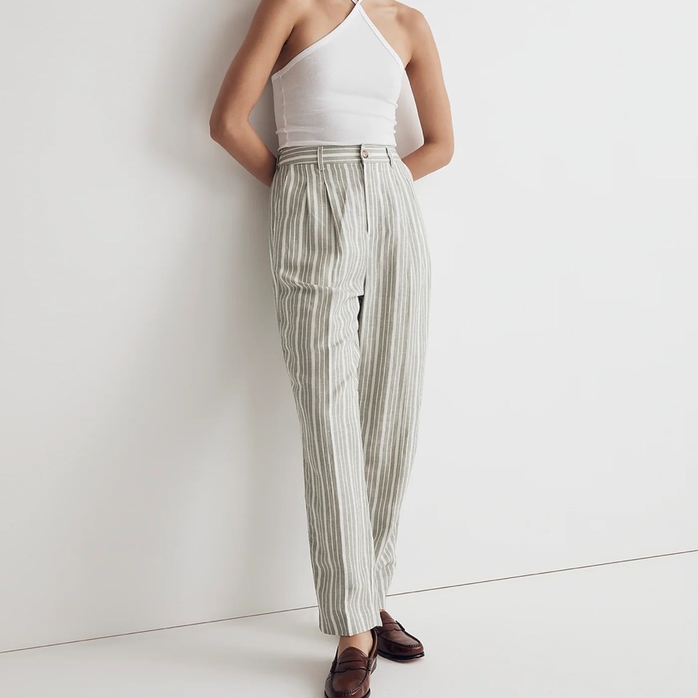 Madewell - Tailored Tapered Pant in Striped Linen-Blend